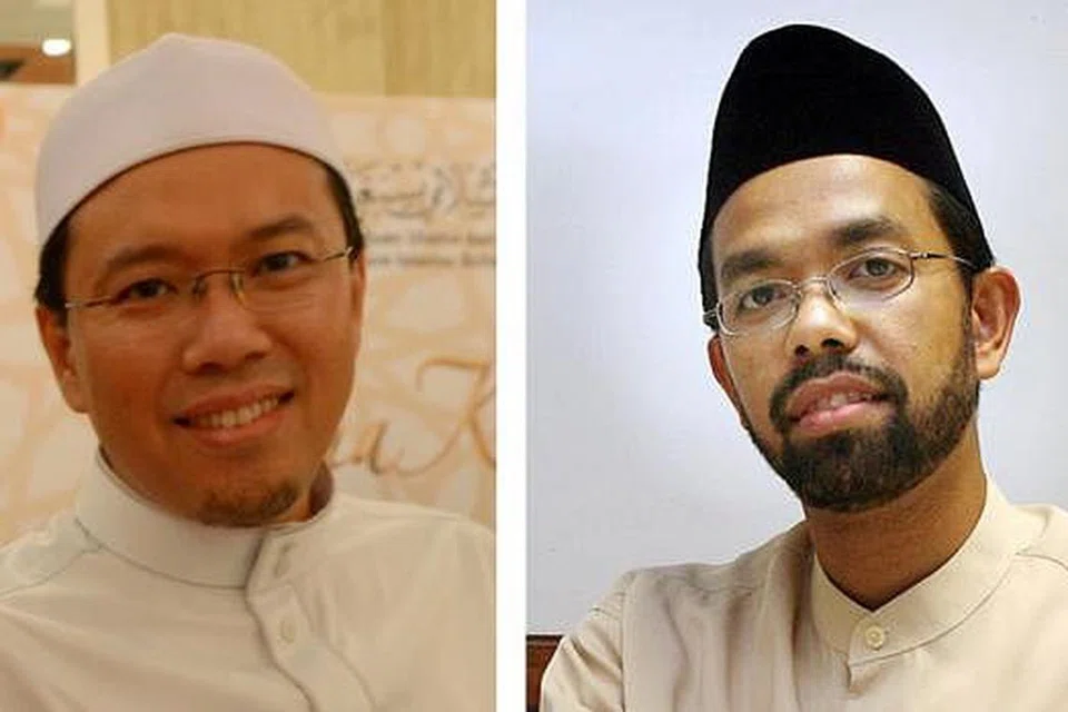 USTAZ DR FIRDAUS (kiri) dan USTAZ SYED MUSTAFA.