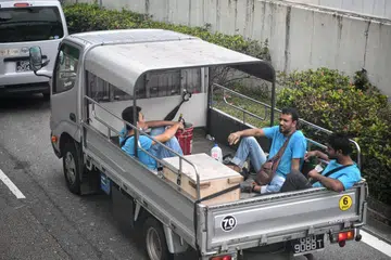 AKAN UMUM KELAK: Lebih banyak masa diperlukan untuk industri melaksanakan mandat memasang alat pengurusan kelajuan atau pengehad kelajuan kepada lori.