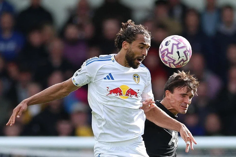 Dominic Calvert-Lewin (berjersi putih) telah menjaringkan satu gol dalam musim EPL 2025/26 setakat ini, ketika Leeds mengatasi Wolves 3-1 pada 20 September.