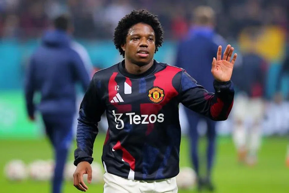 Tyrell Malacia, menamatkan musim lalu dengan beraksi sebagai pemain pinjaman bersama kelab PSV Eindhoven. 