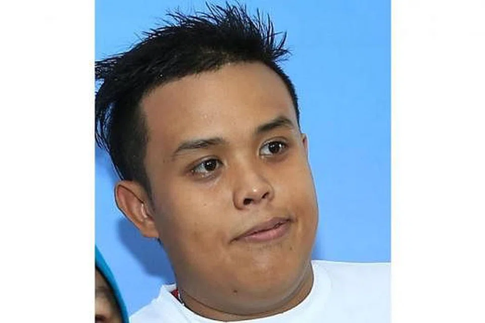 ENCIK IQBAL HADI SUBIARFO: Kini mengurangkan merokok sebatang atau dua sehari atau tiada langsung 