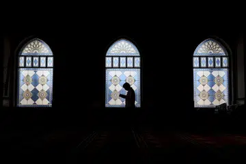 Ramadan bulan bagi umat Islam meningkatkan amal ibadah termasuk dengan melakukan lebih banyak solat dan membaca Al-Quran.