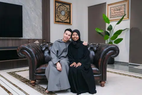meninggal dunia, Travelconnect