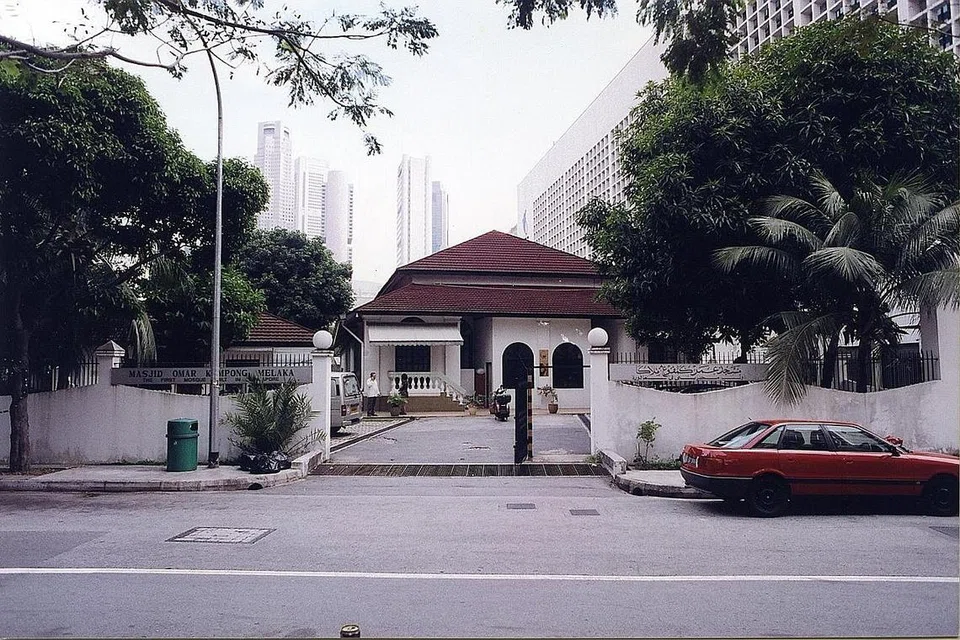 MASJID OMAR KAMPUNG MELAKA