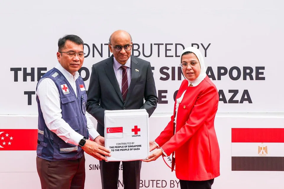 Sahari Ani, Tharman Shanmugaratnam, Dr Amal Emam