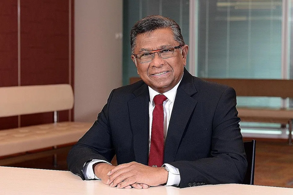 ENCIK RICHARD MAGNUS: Darjah Bakti Utama Bakti Cemerlang. 