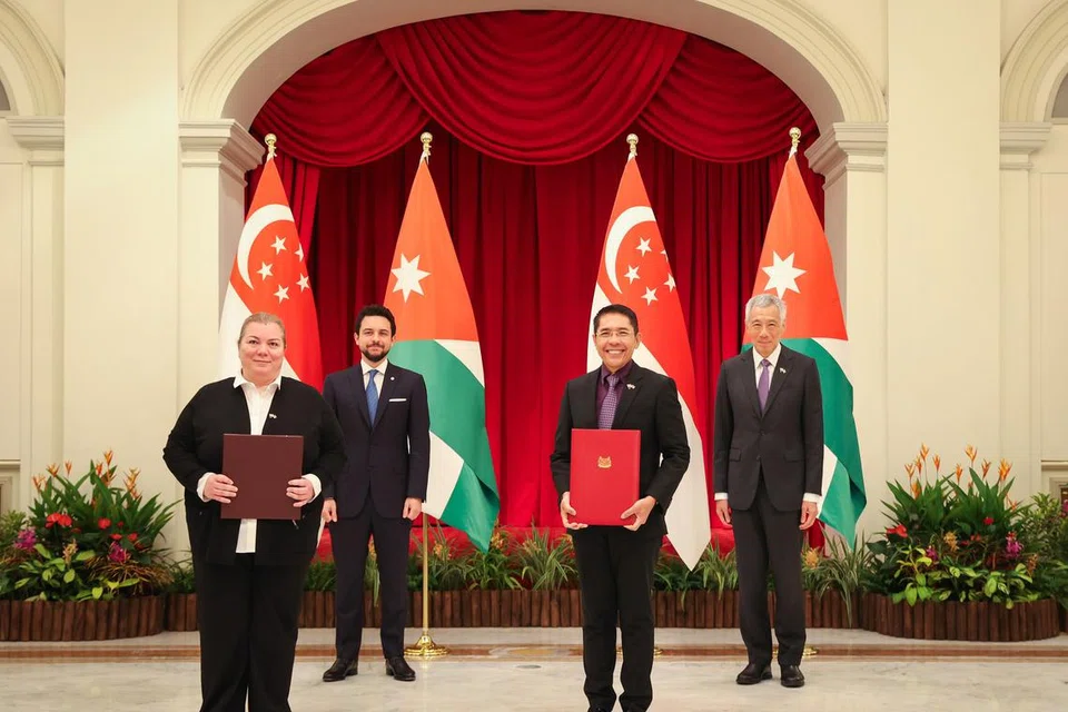 KUKUH KERJASAMA: Enam memorandum persefahaman (MOU) telah ditandatangani Singapura dengan Jordan, antaranya dalam bidang perlindungan alam sekitar dan belia.