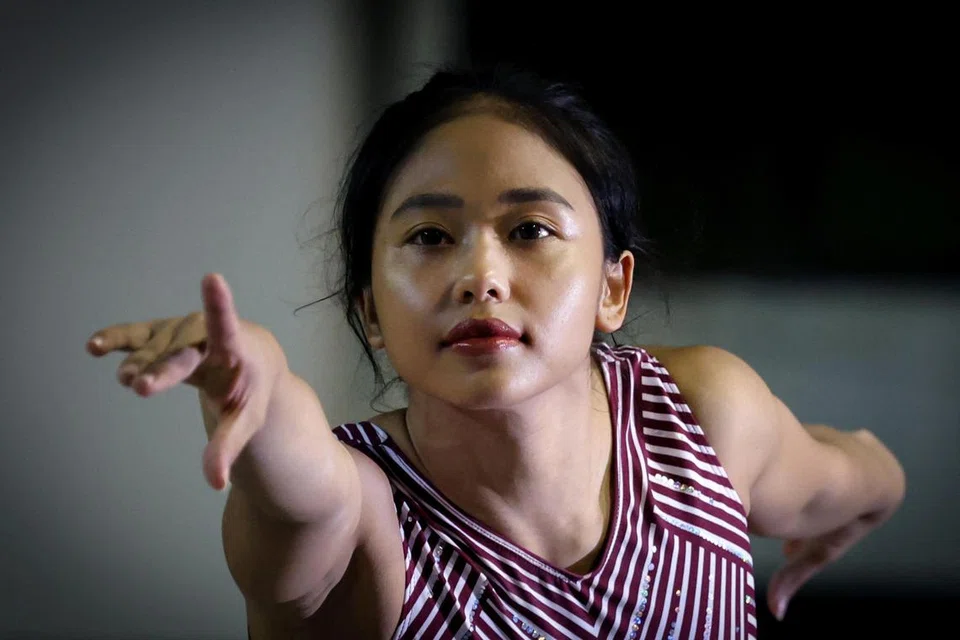Atlet gimnastik Indonesia, Rifda Irfanaluthfi, 24 tahun, melayakkan diri ke Sukan Olimpik Paris 2024, sekali gus menjadi ahli gimnastik pertama negaranya berjaya ke tahap itu. Beliau berharap pencapaiannya akan menjadi motivasi kepada atlet muda senegara agar mengikuti contohnya.