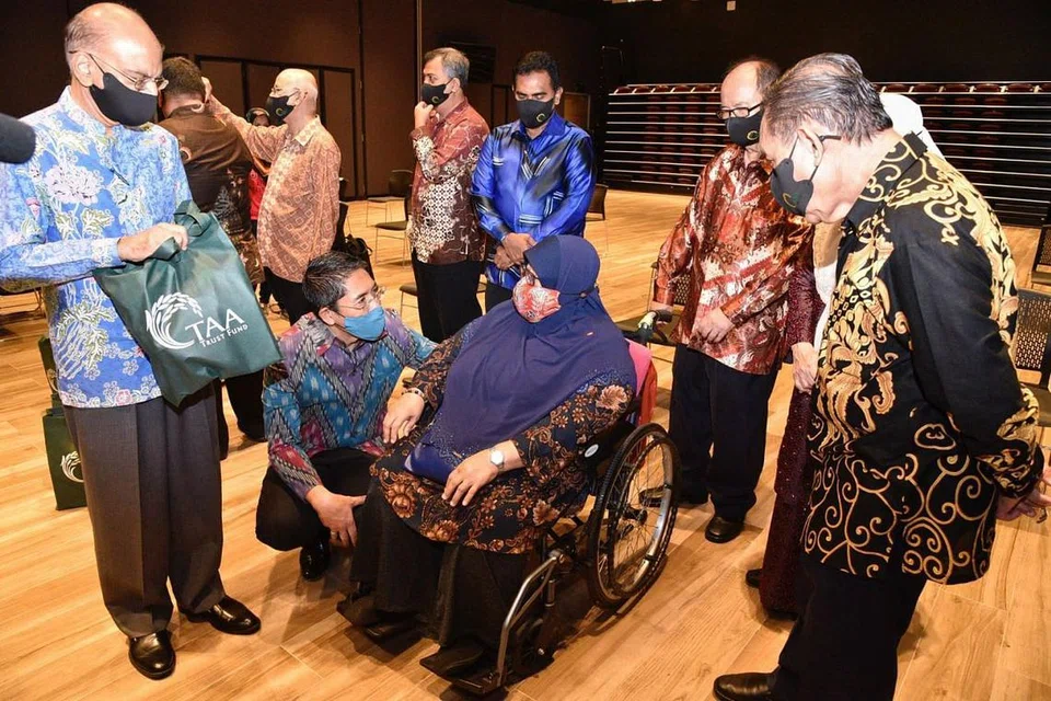 Teruskan hasrat membantu melalui TAA. - Foto BM oleh DESMOND WEE