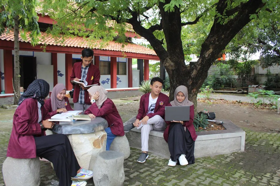 PELUANG KUNJUNGI INSTITUT STUDI ISLAM FAHMINA: Penulis berpeluang mengunjungi Institut Studi Islam Fahmina (Isif).