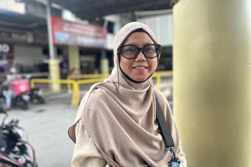 Cik Mimah Muhamad, 49 tahun.