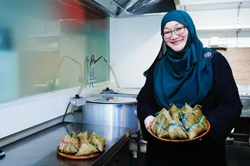  Aini Goh Mohamed Zain, kuih cang