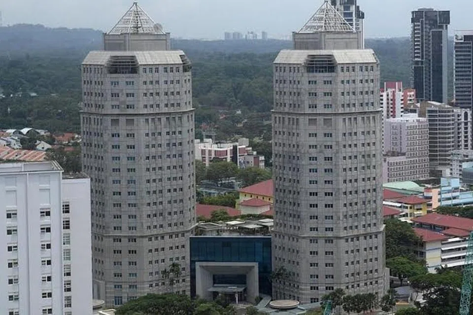 Jabatan Keselamatan Dalam Negeri (ISD) berkata ia tidak dapat memberikan butiran lanjut mengenai kes itu kerana siasatan sedang dijalankan.