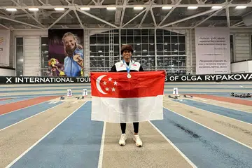 Pelari pecut Singapura, Marc Louis, perbaharui rekod nasional 60 meter tertutup miliknya dengan catatan 6.68 saat dan meraih pingat perak di Kejohanan Jelajah Dunia Olahraga Tertutup Siri Perak di Oskemen, Kazakhstan.
