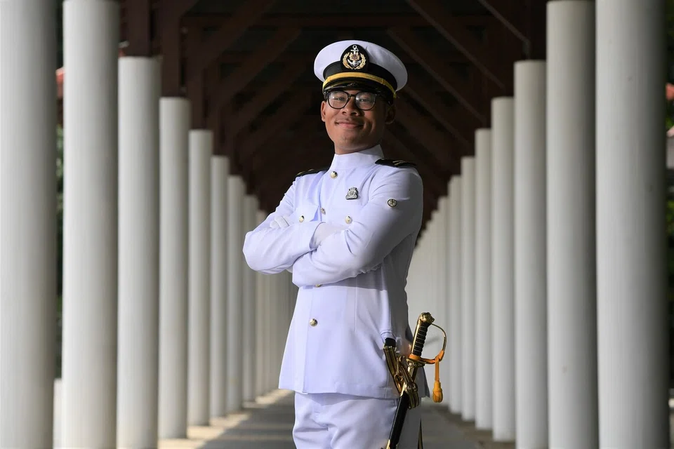 Mohamad Wira Kuriniawan Mohamad Fahmy 