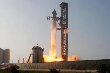 TIADA JAMINAN KESELAMATAN: Kapal angkasa generasi terbaru SpaceX dilancarkan ke angkasa dari Boca Chica dalam satu ujian tanpa kru tetapi meletup sejurus selepas itu di Brownsville, Texas,  Amerika Syarikat.