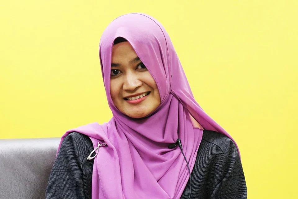 Ustazah Alaniah Wahid.