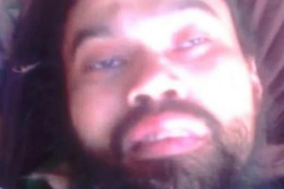 PEMILIK KEDAI BUKU: Kumpulan militan IS mengesahkan bahawa militan warga Malaysia, Mohd Najib Hussein, terbunuh pada 16 Disember lalu. - Foto THE STAR