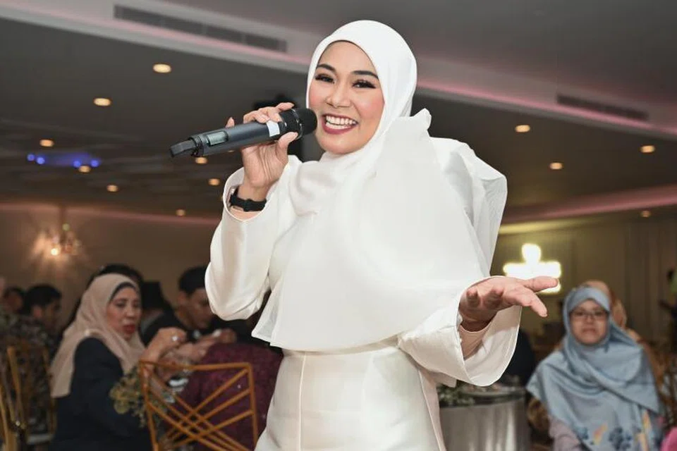 KERJA KERAS: Salma akan terus berjuang dan menjadi anak seni yang disegani. 