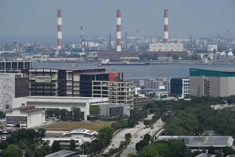 Syarikat penjana elektrik tempatan, Tuas Power, bakal membina sebuah loji kuasa gas asli berkeupayaan hidrogen yang dijangka mula beroperasi menjelang 2031.