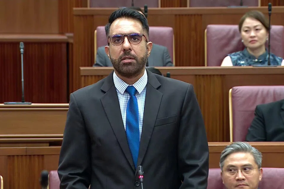 Pembukaan Parlimen S’pura, Pritam, pemerintah