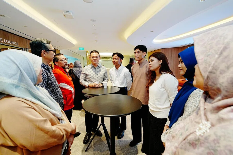 dermasiswa BH-AMP, pelajar Melayu Islam, bantuan pendidikan media, pengajian Melayu, pengajian bidang komunikasi, media