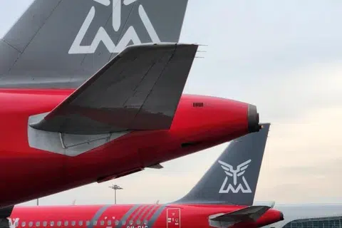 TANDA TANYA: Masalah operasi syarikat penerbangan tambang murah dari Malaysia, MYAirline Sdn Bhd, masih belum selesai dan menimbulkan tanda tanya ramai.  