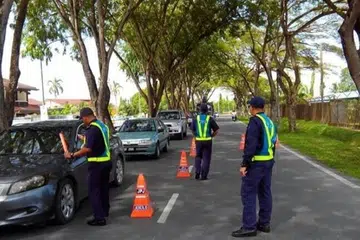 Menurut Menteri Pengangkutan Malaysia, kenaikan kadar maksimum kompaun kesalahan jalan raya bertujuan meningkatkan pematuhan, bukan membebankan rakyat atau menambah pendapatan kerajaan.