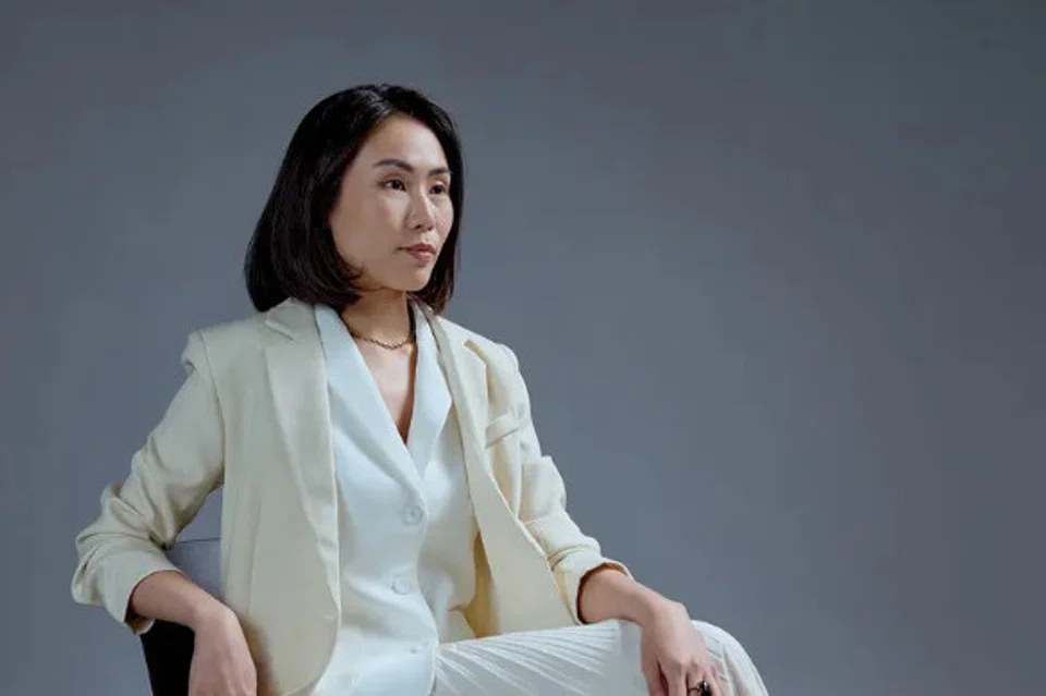 Ramai wanita menggemari jenama fesyen tempatan, Love, Bonito, kerana rekaannya yang kemas, bergaya dan sesuai dipakai ke pejabat.