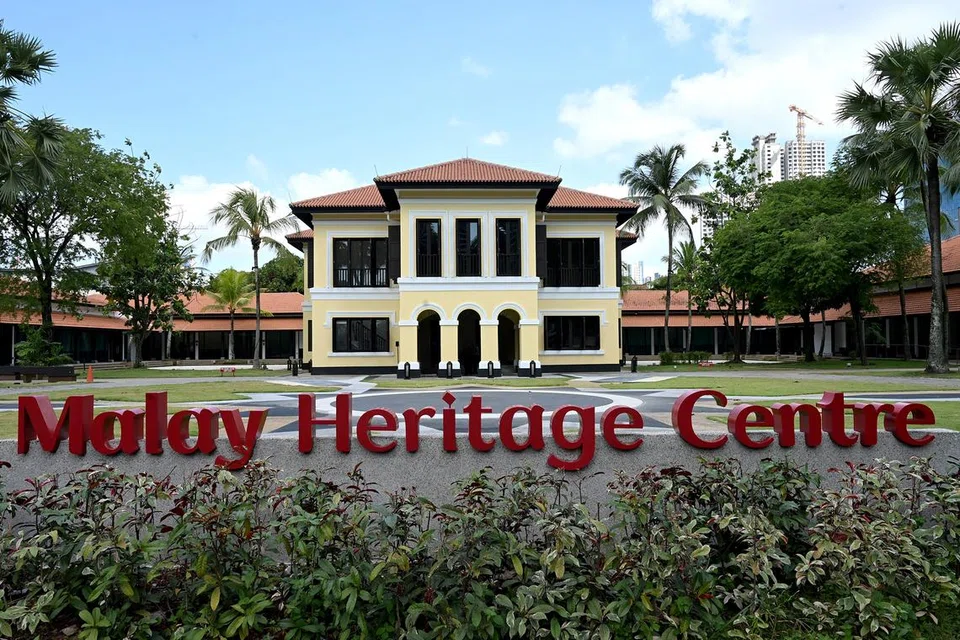 Mohamed Hafiz Mohamed Shariff, malay heritage centre reopens, 25 april, istana kampong gelam 