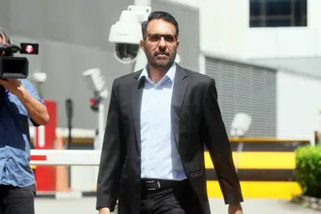 Ketua Pembangkang dan Parti Pekerja (WP), Encik Pritam Singh di Mahkamah Negara pada 19 Mac apabila beliau didakwa atas dua pertuduhan berbohong kepada jawatankuasa Parlimen melibatkan kontroversi bekas Anggota Parlimen partinya, Cik Raeesah Khan.