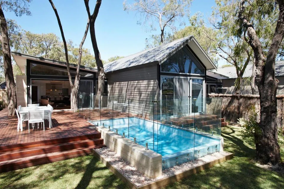 SESUAI BUAT KELUARGA: Aqua Resort Busselton menampilkan percutian rumah pantai Australia berdekatan laut Geographe Bay.