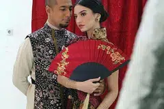 DIJANGKA 'MELETUP': Gandingan serasi Marcell dan Raline Shah dalam lagu 'Jadi Milikku' 'menjadi', seakan-akan membawa pendengar membayangkan sepasang kekasih bahagia memikirkan masa depan bersama. - Foto TRIBUNNEWS