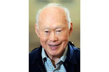 MENDIANG ENCIK LEE KUAN YEW: Sebut sahaja SIngapura, nama Encik Lee tidak akan dilupa. - Foto fail
