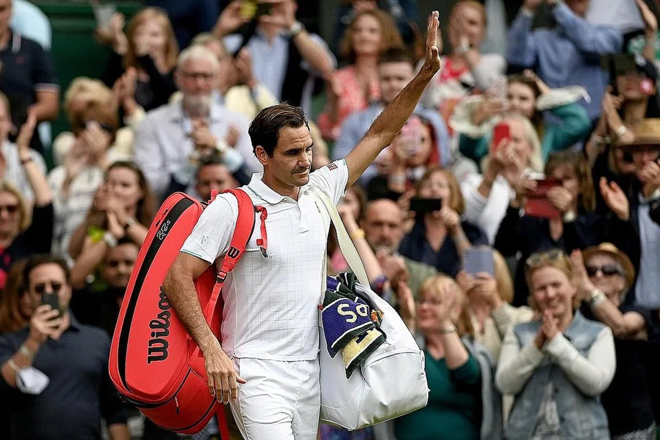 'API' DAN 'AIS' DALAM KEJAYAAN FEDERER "Saya mengambil masa hampir dua tahun untuk mencari 'api' dan 'ais' itu. Api yang melambangkan semangat untuk mengecap kemenangan dan kesejukan ais sebagai ketenangan untuk menyerap kekalahan dan kesilapan buruk. Dari situ, kerjaya saya terus melonjak." - Roger Federer