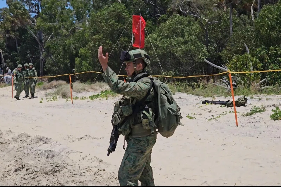 Leftenan Kolonel (LTC) Mohamad Fahrul Saaid merupakan di antara 1,900 tentera Angkatan Pertahanan Australia (ADF) dan Angkatan Bersenjata Singapura (SAF), yang mengikuti Latihan Trident 2024 di Kawasan Latihan Shoalwater Bay, Australia. 