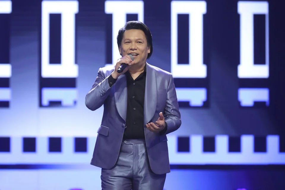 Ronnie Hussein menyifatkan keresahan dirinya sendiri dan situasi berfikir terlalu banyak sebagai musuh yang menjatuhkan mutu persembahannya.