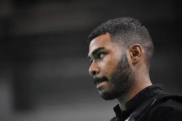 KEMBALI TUNJUK TARING: Farhan ialah antara tiga pesilat negara yang sudah mendapat sokongan Majlis Olimpik Kebangsaan Singapura (SNOC) untuk bertanding di Sukan SEA Hanoi Mei ini.