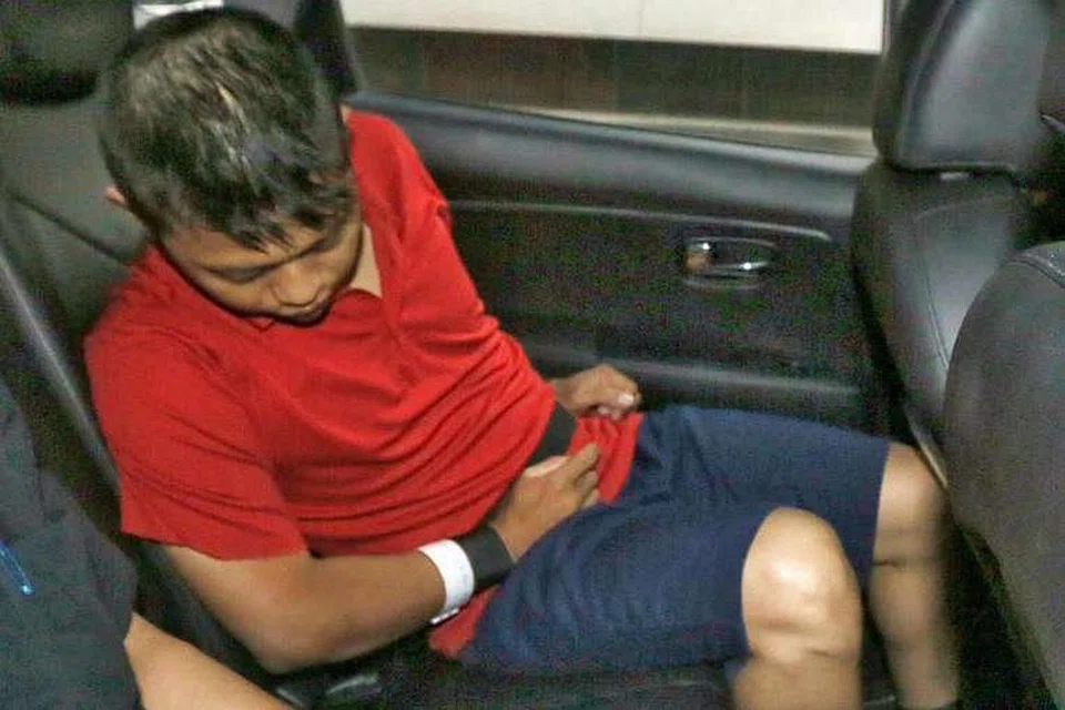 Mohamad Jonit Adnan tiba di Mahkamah Negara pada Isnin (15 Ogos). Dia didakwa membunuh isterinya, Allahyarhamha Sri Idayu Ghazali, dan menghadapi hukuman mati jika sabit kesalahan. 