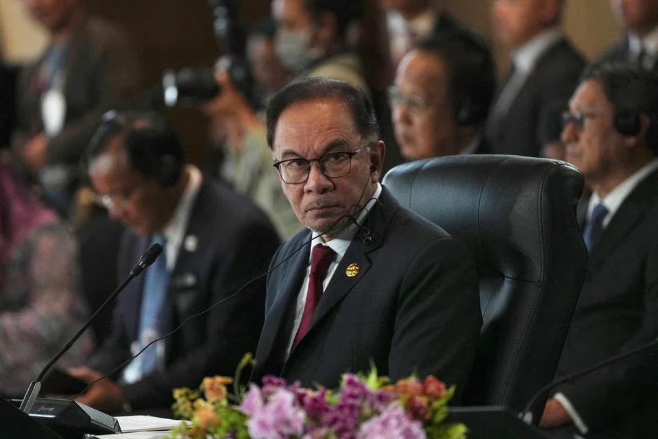 MAMPU PERTAHAN SELANGOR?: Sebilangan penganalisis politik menjangka persaingan sengit di Selangor, yang kini dikuasai gabungan Pakatan Harapan pimpinan Perdana Menteri Datuk Seri Anwar Ibrahim.
