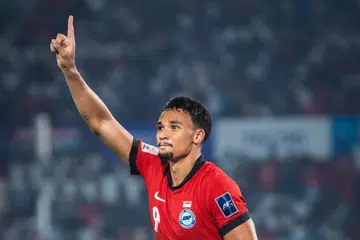 Penyerang Singa, Ikhsan Fandi, meraikan gol kemenangan perlawanan kelayakan Piala Asia AFC Singapura menentang Bangladesh pada 10 Jun di Stadium Kebangsaan Bangabandhu, Dhaka, Bangladesh pada 10 Jun. Perlawanan tersebut berakhir dengan keputusan 2-1, memihak Singapura. Kemenangan itu bermakna Singa berkongsi kedudukan teratas Kumpulan C, bersama Hong Kong. 