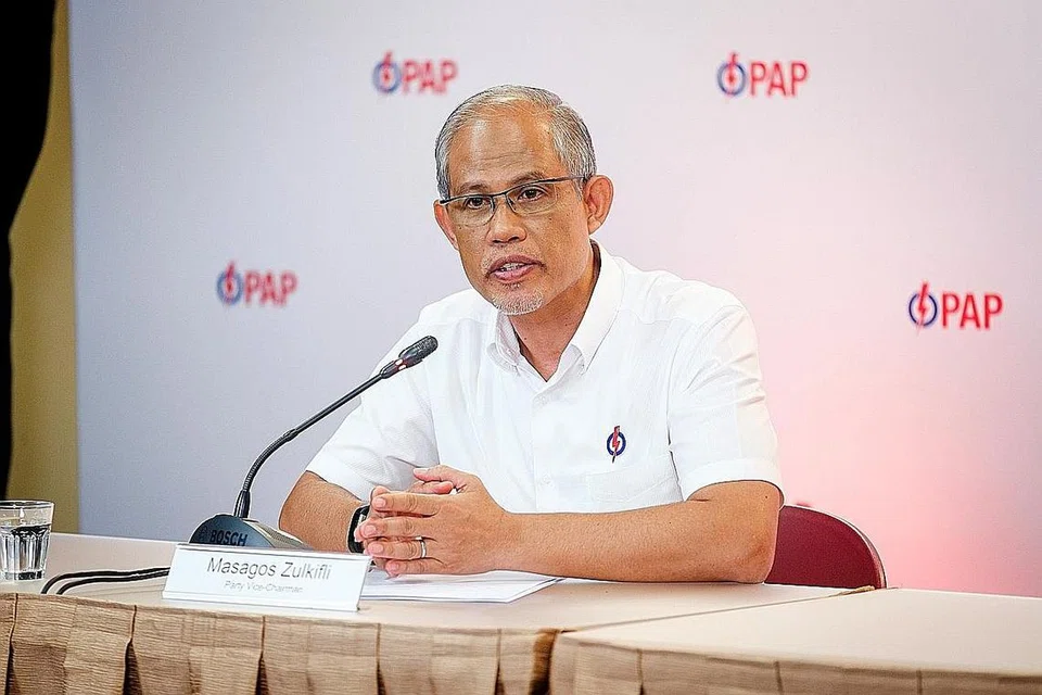 KEADAAN GENTING: Krisis ekonomi akibat Covid-19 akan menyebabkan ramai yang hilang pekerjaan jika langkah yang sewajarnya tidak diambil, kata Encik Masagos. - Foto PAP