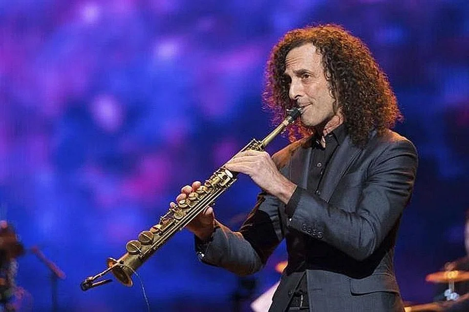 BINA KERJAYA DARI CINTA MUZIK: Kenny G merupakan lulusan perakaunan yang menjadikan permainan saksofon sebagai kerjaya cari makan dan jentera kepopularan di merata dunia. - Foto WELLMONTTHEATER