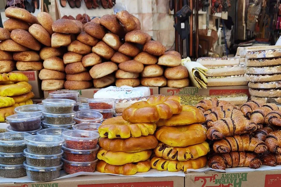 Selain menziarahi Baitulmakdis di Palestin, peserta kembara Israk dan Mikraj 2022 juga dapat mencuba pelbagai makanan lazat. 