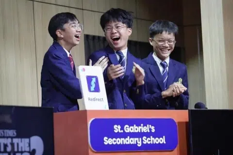 kuiz hal ehwal semasa, Sekolah Menengah St Gabriel, What’s The News