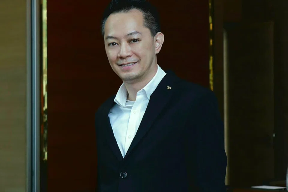 Pengarah Pemasaran dan Komunikasi Sofitel Kuala Lumpur, Encik Eric Ho.