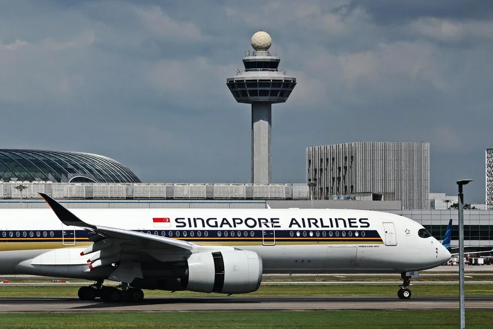 SIA, Dubai, Singapura, SQ495, SQ494