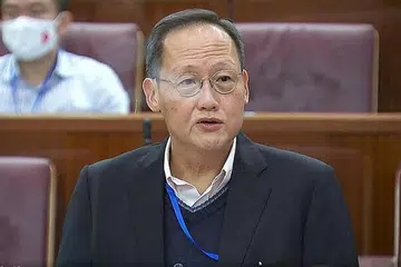 PRIHATIN NASIB PEKERJA: Dr Tan See Leng menumpukan ucapannya terhadap isu yang dihadapi pekerja termasuk amalan diskriminasi oleh syarikat. - Foto GOV.SG