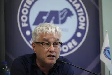 Sebanyak 13 anugerah bakal diberikan kepada pemain, kakitangan dan pengadil Liga Perdana Singapura (SPL) pada Malam Anugerah SPL pada 1 Jun di Hotel Orchard. Beberapa pemain cemerlang SPL, antaranya Tomoyoki Doi, Bailey Wright serta Shawal Anuar dicalonkan untuk menang anugerah pada di acara tersebut. 