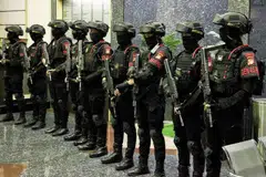 Indonesia, pentadbiran awam indonesia, polis nasional, BRIMOB, keselamatan awam, pemerintah, pemerintah, prabowo subianto